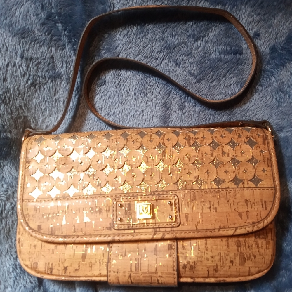 ANNIE KLEIN GOLDEN CORKSCREW PATTERN HANDBAG